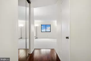 5902 Mt Eagle Dr, Alexandria, VA 22303 - Photo 22