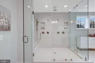 1429 Spring Vale Ave, McLean, VA 22101 - Photo 60