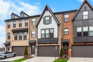 8103 Zoe Pl, Alexandria, VA 22306 - Photo 2