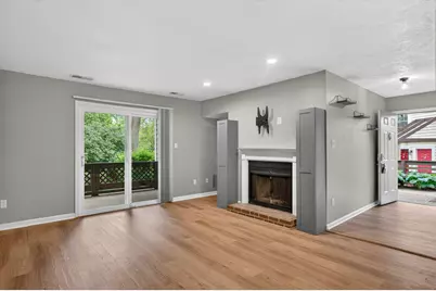 10146 Oakton Terrace Road #10146, Oakton, VA 22124 - Photo 12
