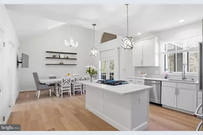 10500 Coving Cross Lane, Vienna, VA 22182 - Photo 16