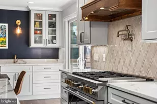 1107 Potomac Ln, Alexandria, VA 22308 - Photo 16