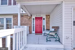 5483 Braddock Ridge Dr, Centreville, VA 20120 - Photo 8