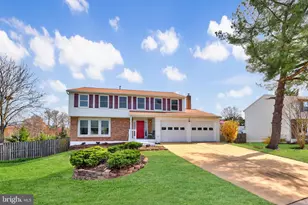 5483 Braddock Ridge Dr, Centreville, VA 20120 - Photo 1