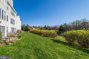 12101 Greenway Ct, Fairfax, VA 22033 - Photo 46