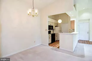 7705 Lafayette Forest Dr, Annandale, VA 22003 - Photo 4