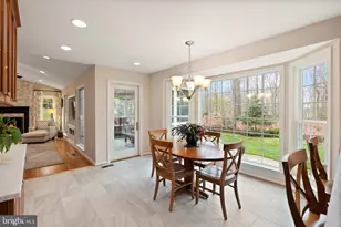 4928 Novak Ln, Fairfax, VA 22030 - Photo 16