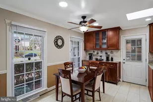 5425 Governor Yeardley Dr, Fairfax, VA 22032 - Photo 10