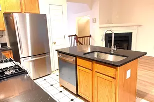 8408 Jovin Cir, Springfield, VA 22153 - Photo 10