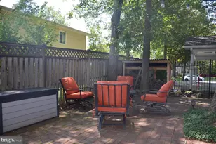 8705 Yardley Dr, Alexandria, VA 22308 - Photo 50