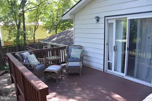 8705 Yardley Dr, Alexandria, VA 22308 - Photo 8