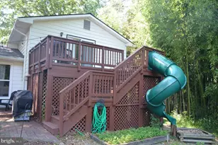 8705 Yardley Dr, Alexandria, VA 22308 - Photo 14