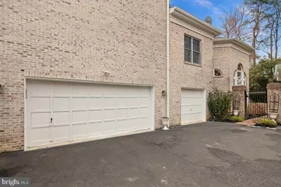 9498 Lynnhall Place, Alexandria, VA 22309 - Photo 12