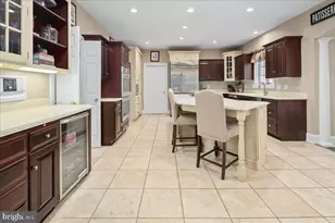 9498 Lynnhall Pl, Alexandria, VA 22309 - Photo 12