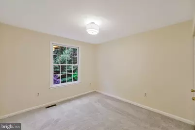 6274 Walkers Croft Way, Alexandria, VA 22315 - Photo 32