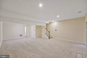 6274 Walkers Croft Way, Alexandria, VA 22315 - Photo 38