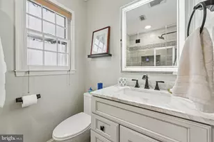 11713 Ayreshire Rd, Oakton, VA 22124 - Photo 30