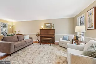 11713 Ayreshire Rd, Oakton, VA 22124 - Photo 18