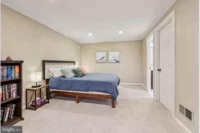 11713 Ayreshire Road, Oakton, VA 22124 - Photo 38