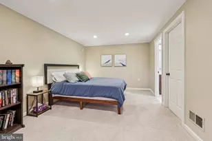 11713 Ayreshire Rd, Oakton, VA 22124 - Photo 38