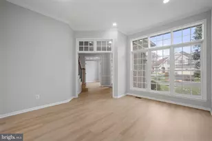 2373 Whitestone Hill Ct, Falls Church, VA 22043 - Photo 4