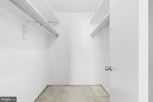 8340 Greensboro Dr, McLean, VA 22102 - Photo 16