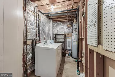 1682 Harvest Green Court, Reston, VA 20194 - Photo 26