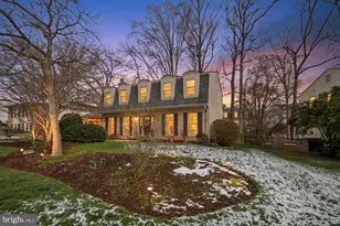 8816 Arley Dr, Springfield, VA 22153 - Photo 2