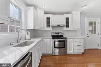 3911 Shelley Lane, Annandale, VA 22003 - Photo 14