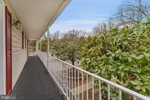 3911 Shelley Ln, Annandale, VA 22003 - Photo 18