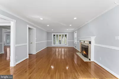 3911 Shelley Lane, Annandale, VA 22003 - Photo 2