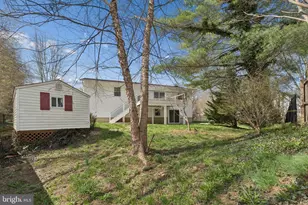 8910 Spur Rd, Springfield, VA 22153 - Photo 38