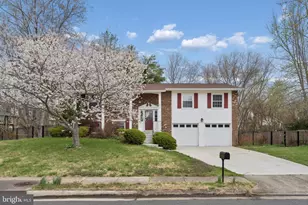 8910 Spur Rd, Springfield, VA 22153 - Photo 1