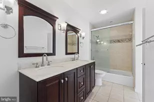 8910 Spur Rd, Springfield, VA 22153 - Photo 24