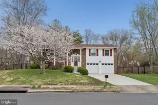 8910 Spur Rd, Springfield, VA 22153 - Photo 2