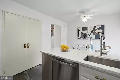 9060 Blarney Stone Drive, Springfield, VA 22152 - Photo 16