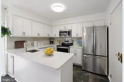 9060 Blarney Stone Drive, Springfield, VA 22152 - Photo 14