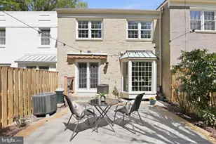 7379 Hallcrest Dr, McLean, VA 22102 - Photo 2