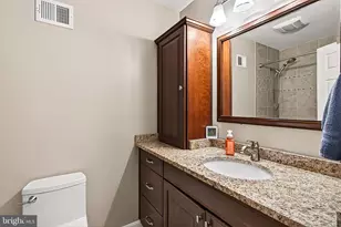 7923 Valleyfield Dr, Springfield, VA 22153 - Photo 34