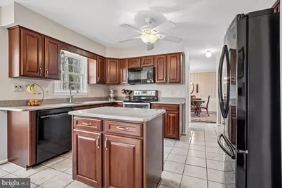 5705 Patrick Oroarke Court, Fairfax Station, VA 22039 - Photo 8