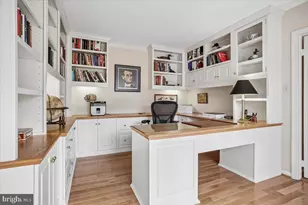 5705 Patrick O'Roarke Ct, Fairfax Station, VA 22039 - Photo 24