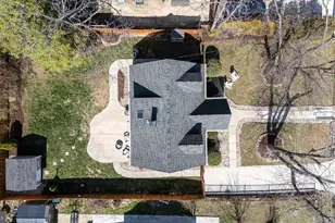 6106 Bangor Dr, Alexandria, VA 22303 - Photo 24