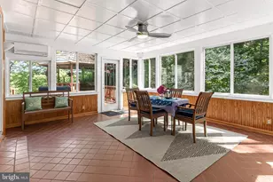 6327 Youngs Branch Dr, Fairfax Station, VA 22039 - Photo 18