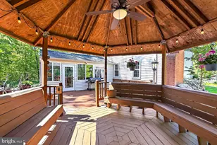 6327 Youngs Branch Dr, Fairfax Station, VA 22039 - Photo 24