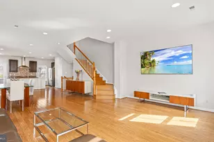 9640 Pullman Pl, Fairfax, VA 22031 - Photo 10