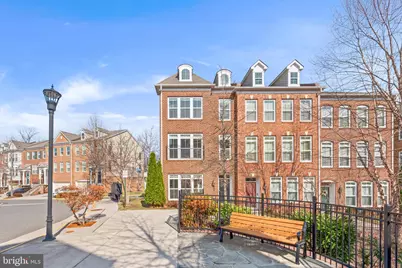 9640 Pullman Place, Fairfax, VA 22031 - Photo 2