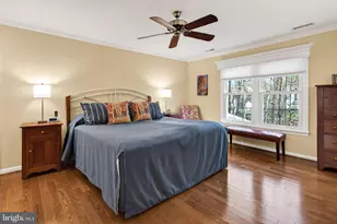 11643 Captain Rhett Ln, Fairfax Station, VA 22039 - Photo 32