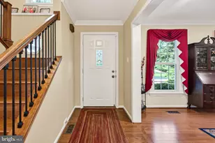11643 Captain Rhett Ln, Fairfax Station, VA 22039 - Photo 8