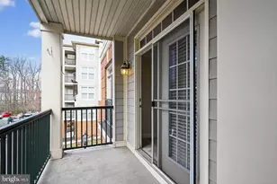 2905 Saintsbury Plaza, Fairfax, VA 22031 - Photo 20