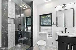 2919 Lawrence Dr, Falls Church, VA 22042 - Photo 60